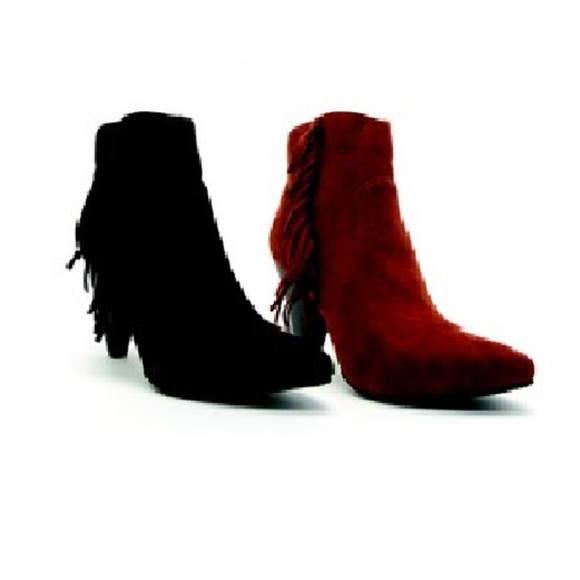 NIB Qupid Black Vegan Suede Tassel Ankle Booties - Picture 4 of 4